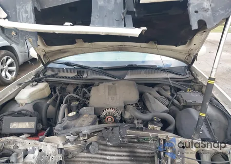 2006 Lincoln Town Car Signature Limited z USA, uszkodzony, nr VIN 1LNHM82W76Y603878